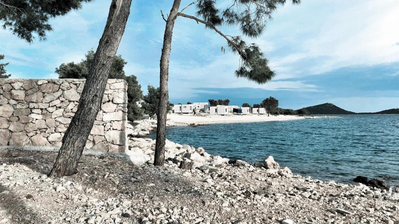 Buqez Eco Resort - Beachfront 20 & House 42 德拉格 外观 照片